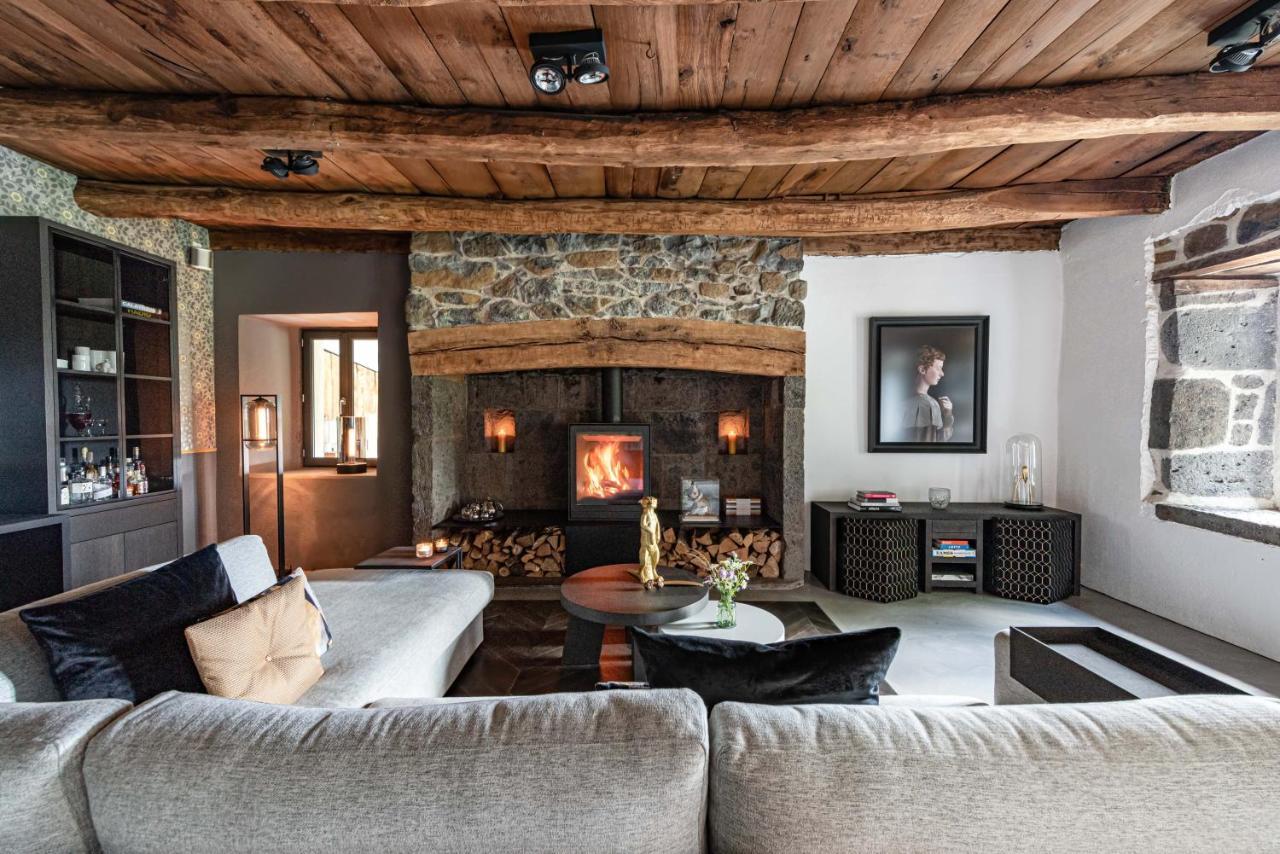 Maison De La Bonne Vie Therondels 外观 照片